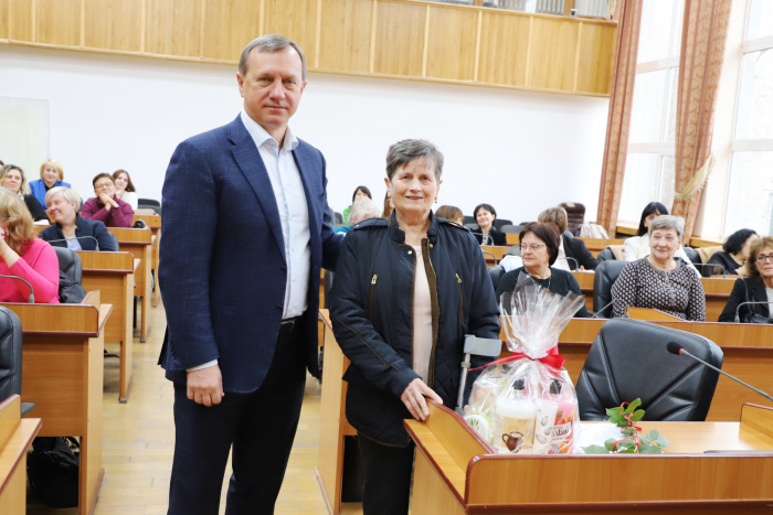 В Ужгороді з професійним святом привітали працівників соціальної сфери