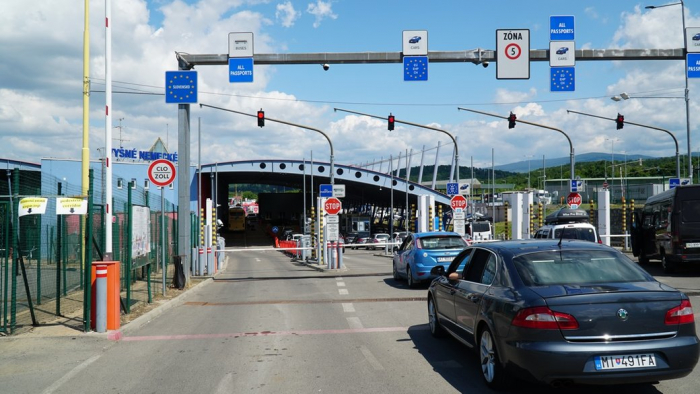 Словацькі перевізники з 1 грудня можуть заблокувати кордон з Україною
