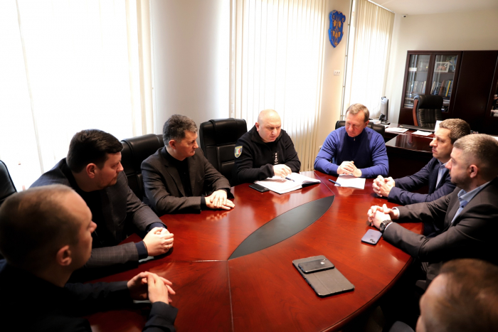В Ужгородській міськраді говорили про формування нового штурмового підрозділу поліції – «Лють»