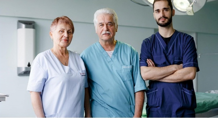 Ужгородські хірурги проводять складні операції та успішно застосовують передові технології (ФОТО)