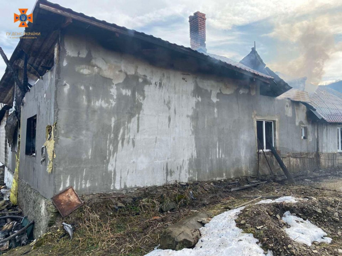 На Ужгородщині горів приватний будинок