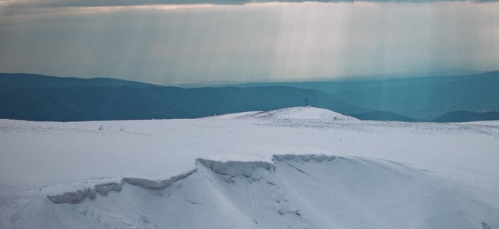 На полонині Руній на Закарпатті – досі панує зима (ФОТО)