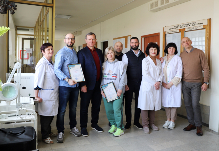 Обладнання вартістю понад 2,5 млн грн передали Ужгородській міській дитячій клінічній лікарні (ФОТО)