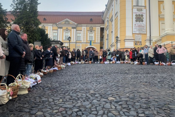 "Воля — це відродження. Відродження — це воскресіння". Як в Ужгороді святкували Великдень