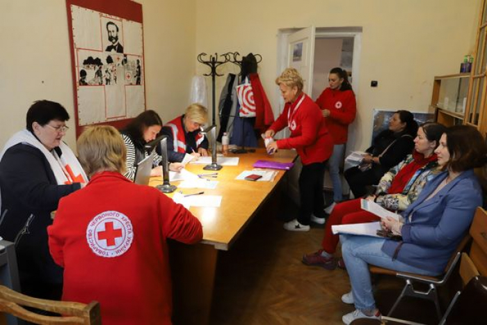 22 багатодітні родини переселенців отримали допомогу в Ужгороді
