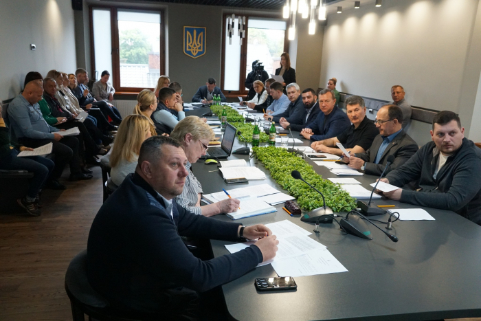 В Ужгороді підприємство «Вояж» зобов’язали відновити пошкоджене каміння підпірної стіни річки Уж