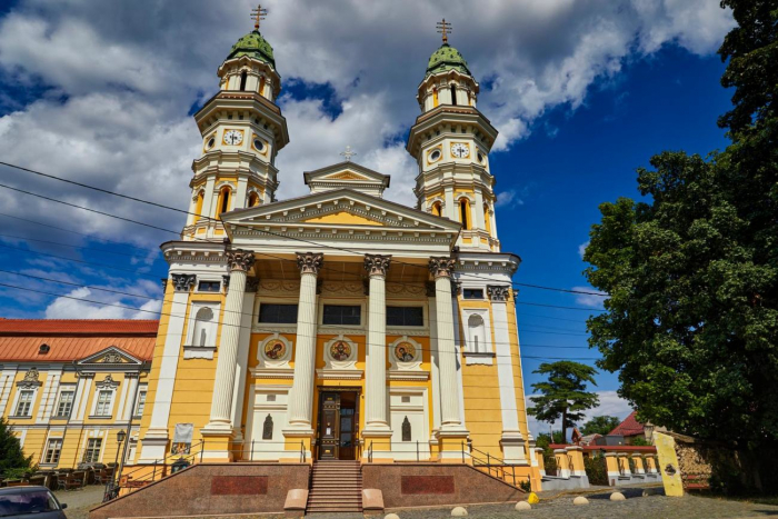 На катехизмові науки при Кафедральному соборі в Ужгороді запрошують охочих щовівторка