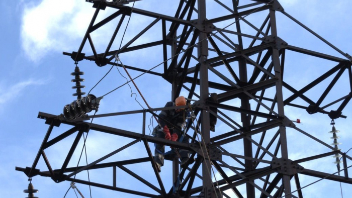 У ДТЕК назвали причину відключення світла по всій країні
