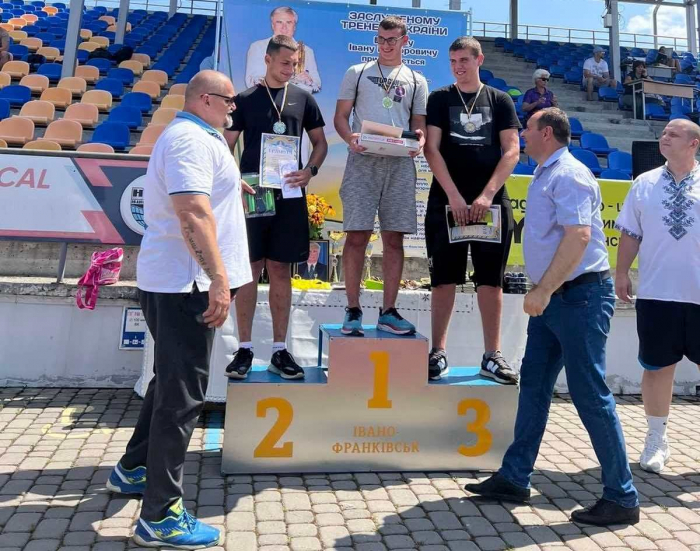 Мукачівські легкоатлети вибороли медалі на всеукраїнських змаганнях