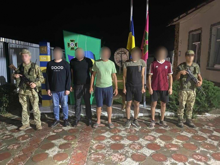 Через кордони з Угорщиною та Румунію намагалися незаконно потрапити до ЄС 34 ухилянти
