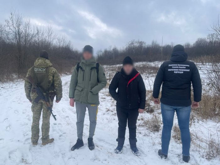 Впродовж доби прикордонники Мукачівського загону затримали 12 порушників кордону
