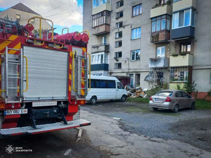 Ймовірно, вибух газоповітряної суміші - ДСНС про трагічний випадок у Сваляві, під час якого загинув 54-річний чоловік (ФОТО)