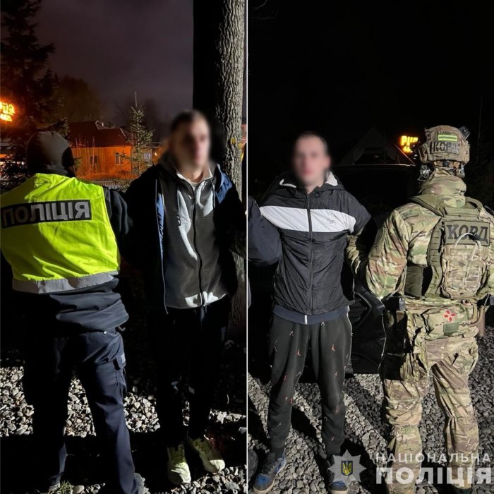 Двоє жителів Рахівщини на замовлення російських спецслужб підпалили службовий автомобіль поліції – підозрюваних затримали 