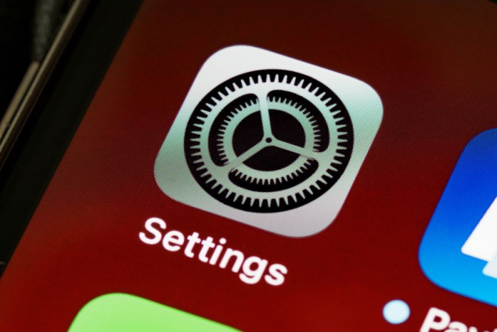 Проблеми з бездротовим зарядним пристроєм у iOS 11.2: чому так повільно?
