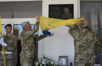 На Ужгородщині відкрили меморіальну дошку на честь загиблого Героя 