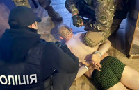 На Закарпатті поліція провела обшуки в організаторів схеми незаконного переправлення військовозобов’язаних через кордон
