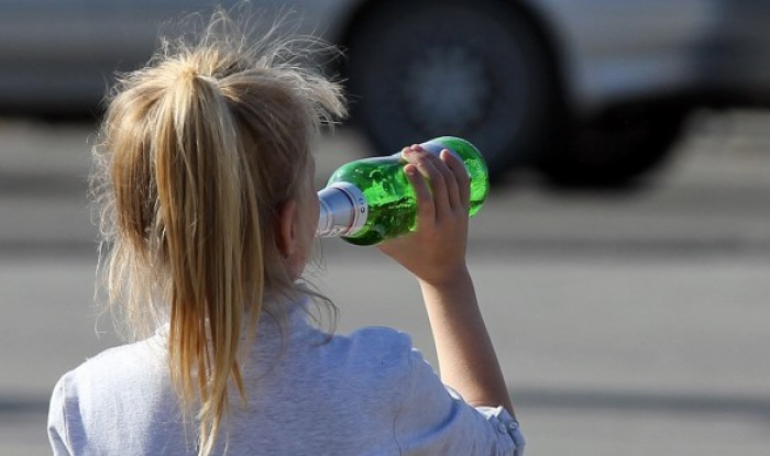 У Мукачеві п’ятнадцятирічна дівчина потрапила до лікарні з алкогольним отруєнням
