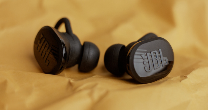 JBL Endurance: кращі навушники для активного відпочинку