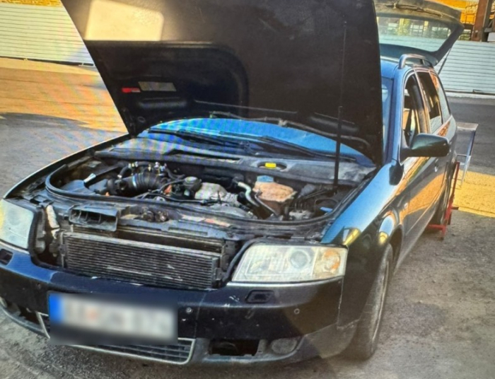 Прикордонники Мукачівського загону виявили авто, яке перебувало в міжнародному розшуку