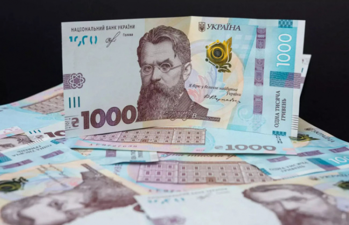 Стартували виплати «Зимової підтримки» – як оформити 1000 гривень та куди витратити