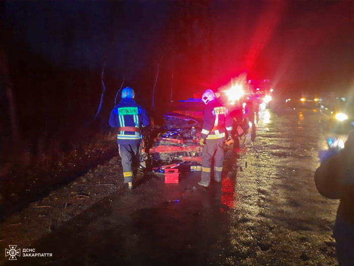 Внаслідок ДТП на Ужгородщині постраждали шестеро осіб, серед яких 3 дітей
