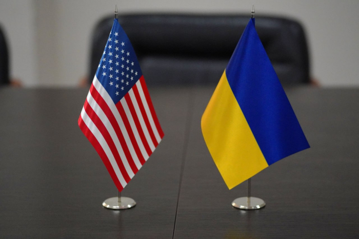 Міський голова Богдан Андріїв  зустрівся з громадським діячем Пітером Бобером із Корвалліса