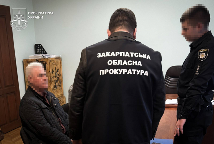 Прокуратура викрила багатомільйонні махінації під час будівництва спорткомплексу на Свалявщині