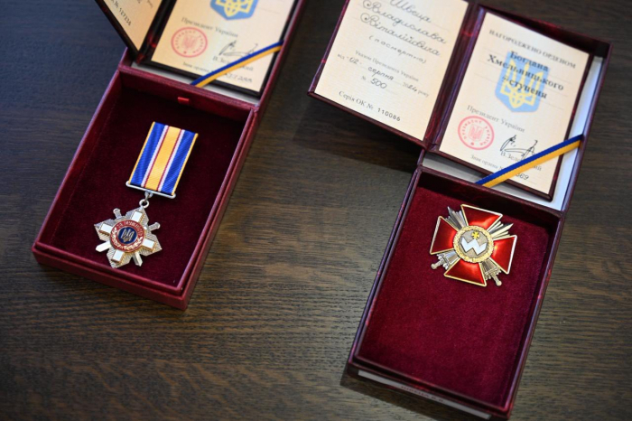 Мирослав Білецький вручив державні нагороди рідним полеглих військових 