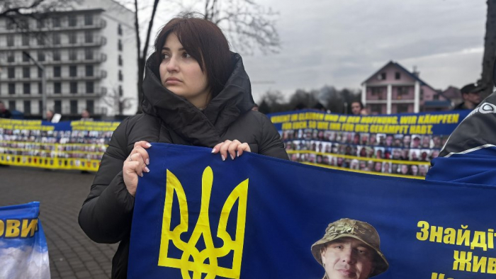 “Дитина кожного дня просить тата”: історії жінок, чиї рідні зникли безвісти