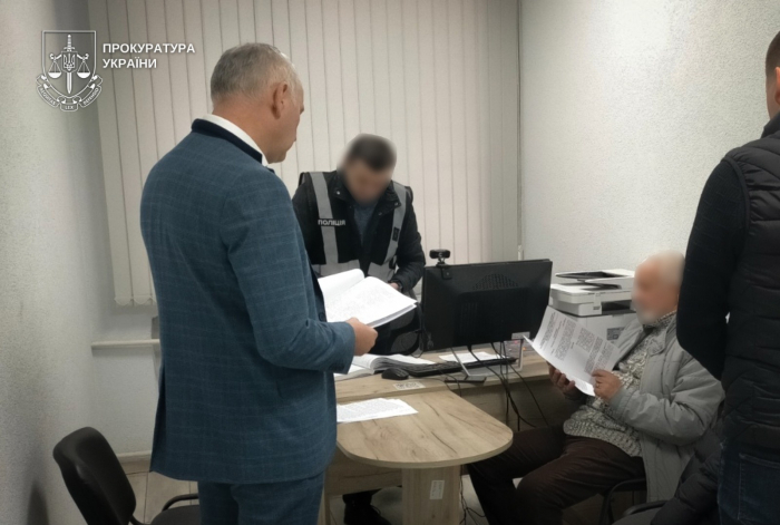 Повідомлено про підозру інженеру з технагляду, службова недбалість якого коштувала громаді Перечина пів мільйона гривень

