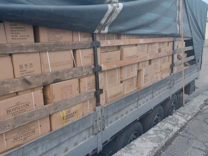 Закарпатські митники зупинили партію контрафактної продукції з Угорщини