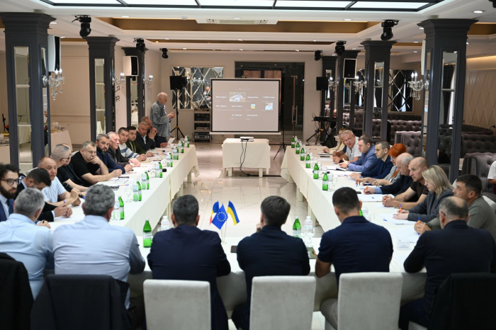 На Закарпатті обговорили перспективи співробітництва українських та румунських фермерів 
