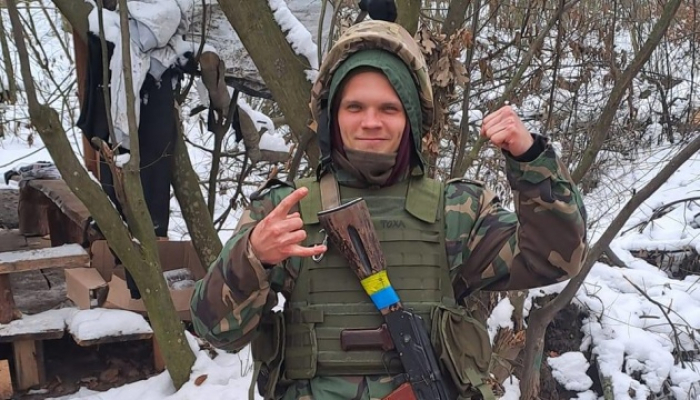 Пам’яті барабанщика, військовослужбовця 46 бригади ДШВ, ужгородця Антона Рабела