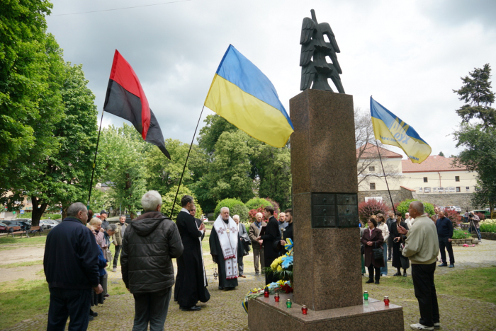Ужгород вшанував пам’ять жертв політичних репресій радянського тоталітарного режиму

