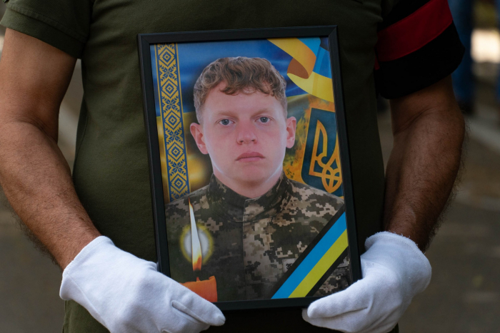 Пам’ятну дошку на честь полеглого Героя Романа Гапака встановлять в Ужгороді