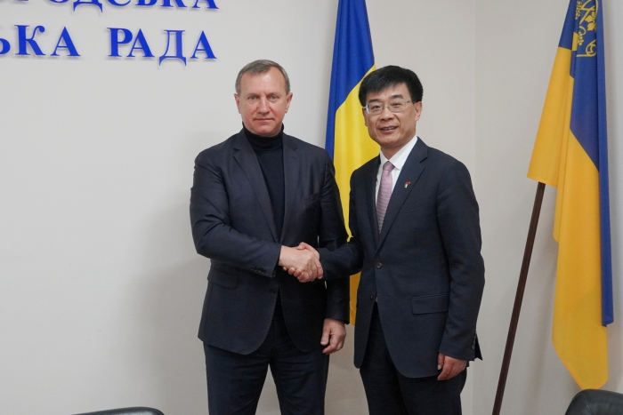 Богдан Андріїв зустрівся з Надзвичайним і Повноважним Послом КНР в Україні Ма Шенкунем