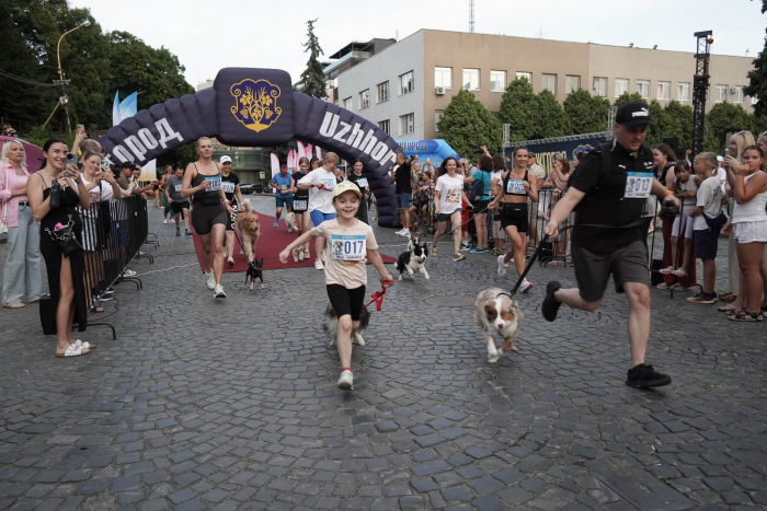 Uzhhorod Puppy Race – в Ужгороді відбувся перший благодійний забіг із чотирилапими