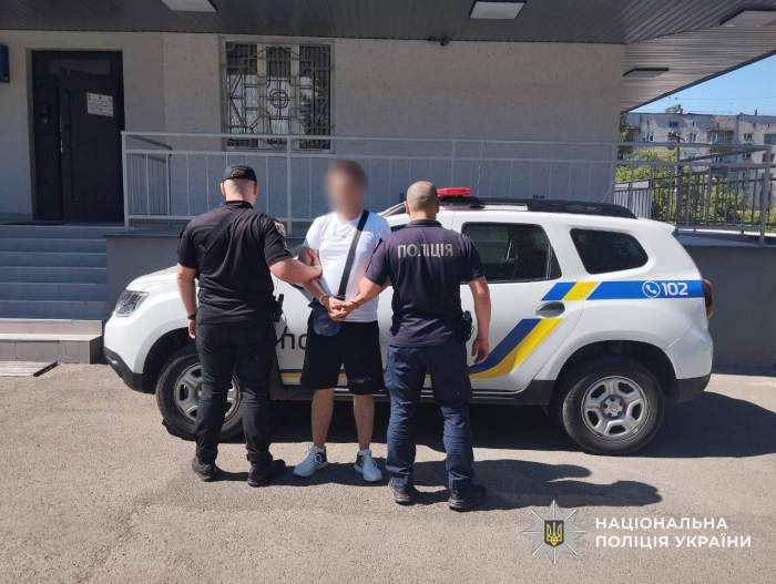 У Перечині правоохоронці затримали підозрюваного у переправленні військовозобов’язаних через кордон