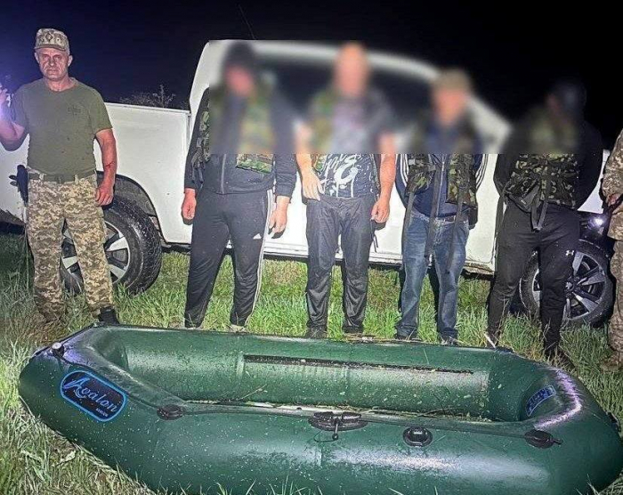 Чотирьох порушників кордону виявив прикордонний наряд Мукачівського загону 