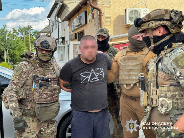 7 років позбавлення волі з конфіскацією майна: засуджено організатора міжрегіонального каналу збуту наркотиків на Закарпатті