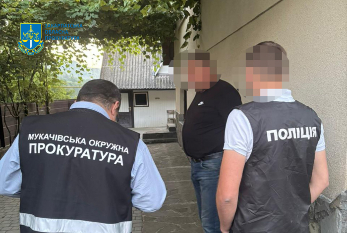 Прокурори встановили нові епізоди злочинної діяльності підрядника та двох його спільників при будівництві спорткомплексу Полянської ЗОШ