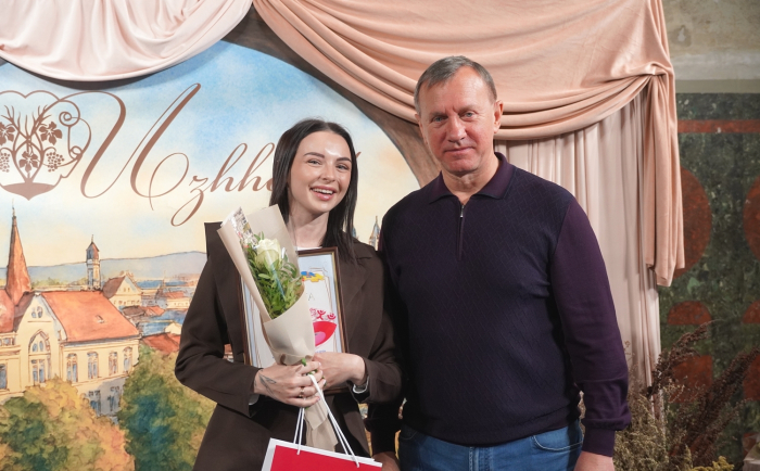 Подяка за промоцію міста: в Ужгороді нагородили працівників туристичної галузі