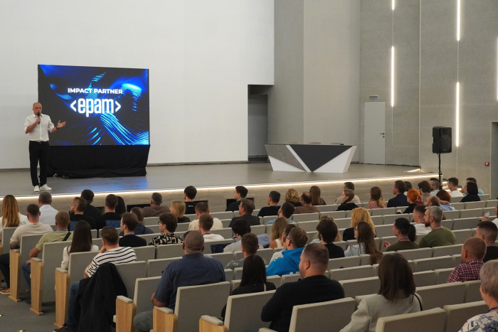 В Ужгороді відбувся Future Code: AI – найбільша подія на Закарпатті, присвячена розвитку та впровадженню штучного інтелекту