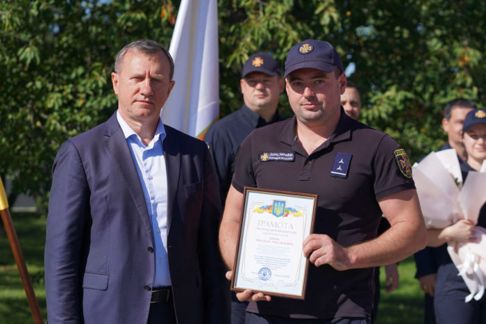З нагоди Дня рятівника закарпатських рятувальників відзначили і грамотами Ужгородської міської ради