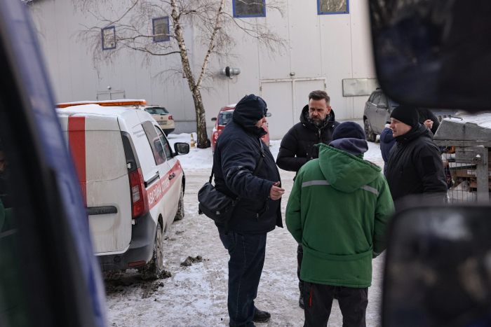 Віктор Микита зустрівся із закарпатськими комунальниками, які допомагають повертати тепло у помешкання киян
