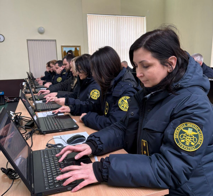 Закарпатська митниця формує системний підхід до професійного розвитку персоналу

