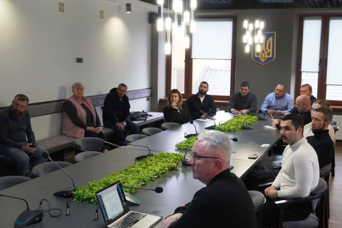 Розрахунково-геоінформаційну систему мереж водопостачання Ужгорода презентували у міській раді