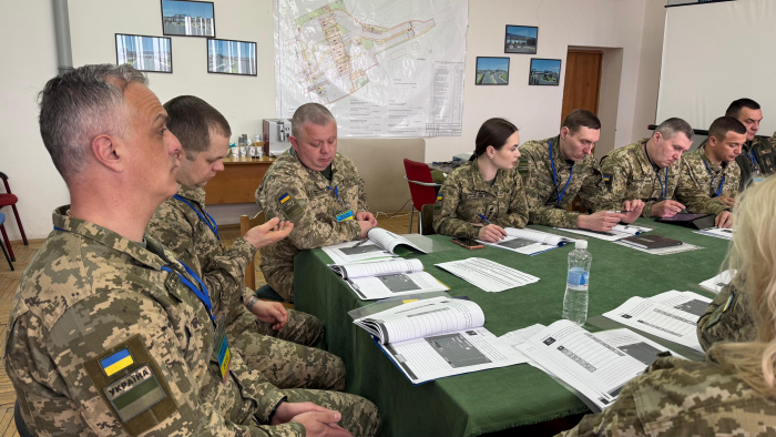 Прикордонники на Закарпатті вдосконалювали навички виявлення підроблених документів