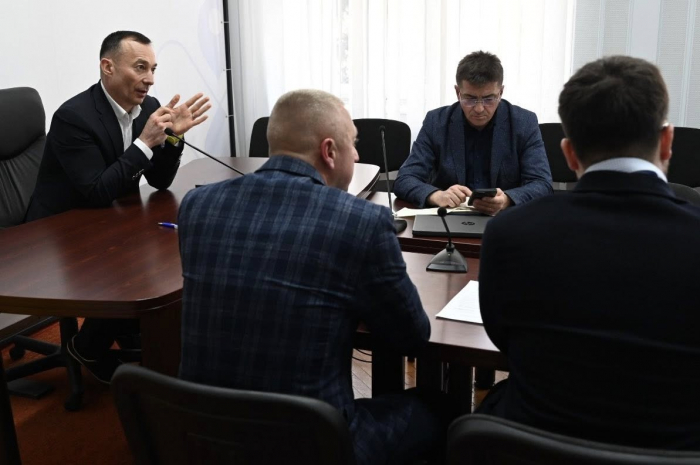 Діалог влади та бізнесу: на Закарпатті обговорили ризики штучного «дроблення» підприємництва