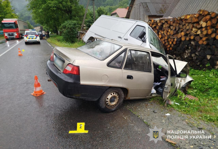 Майже 1,4 млн грн компенсації і 5 років тюрми: вирок за смертельну ДТП на Рахівщині
